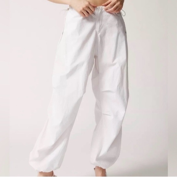 Iets Frans Pants - iets frans White Baggy Tech Pants Parachute Baggy Pants 100% Cotton Women’s M